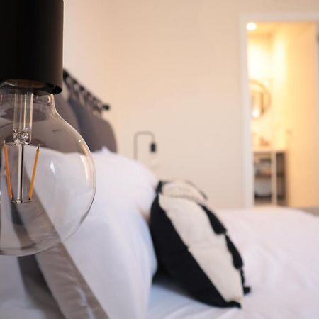 Barcelona Pr Guesthouse El Prat de Llobregat Habitación foto